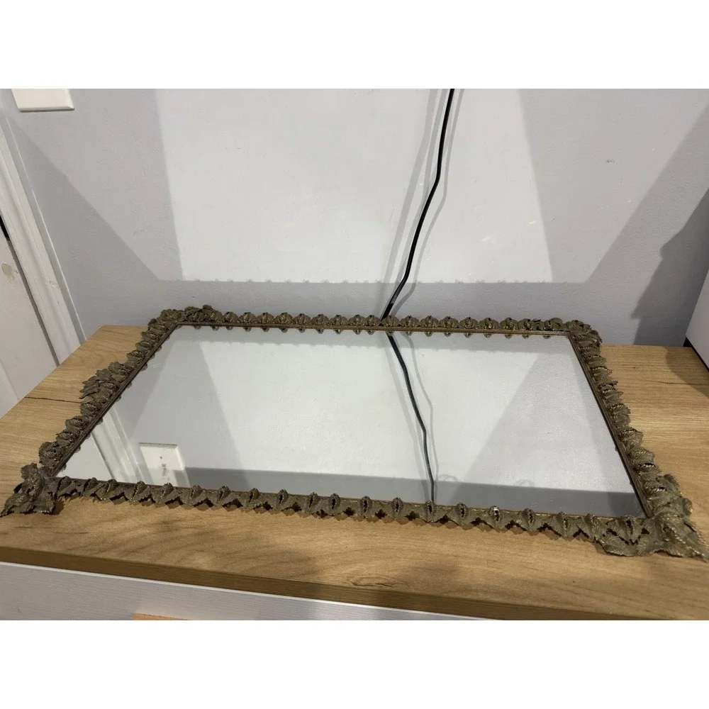 Victorian Style Vanity Mirror Table Top Brass Gold Metal Leaf Floral Large